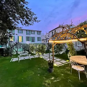 Appartamento Magnifique Sur Jardin - Vieil Antibes
