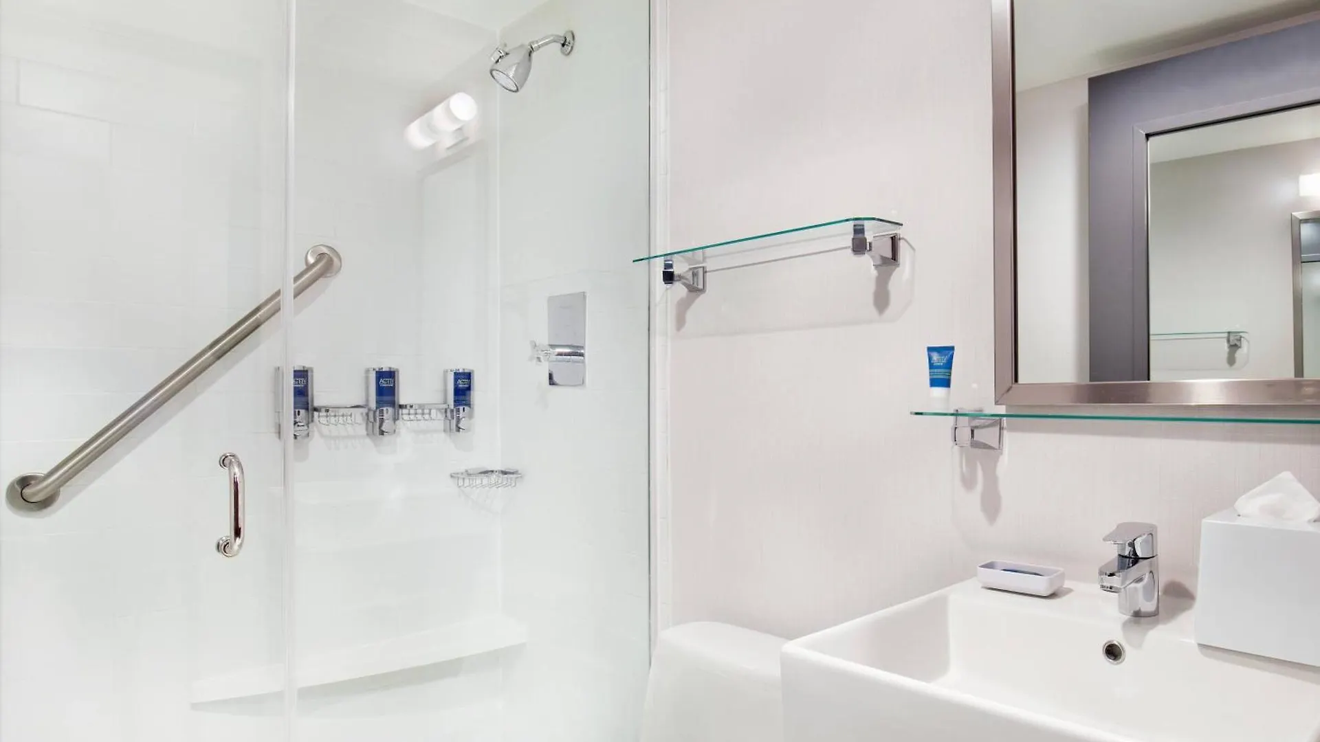 מלון ניו יורק Four Points By Sheraton Midtown - Times Square